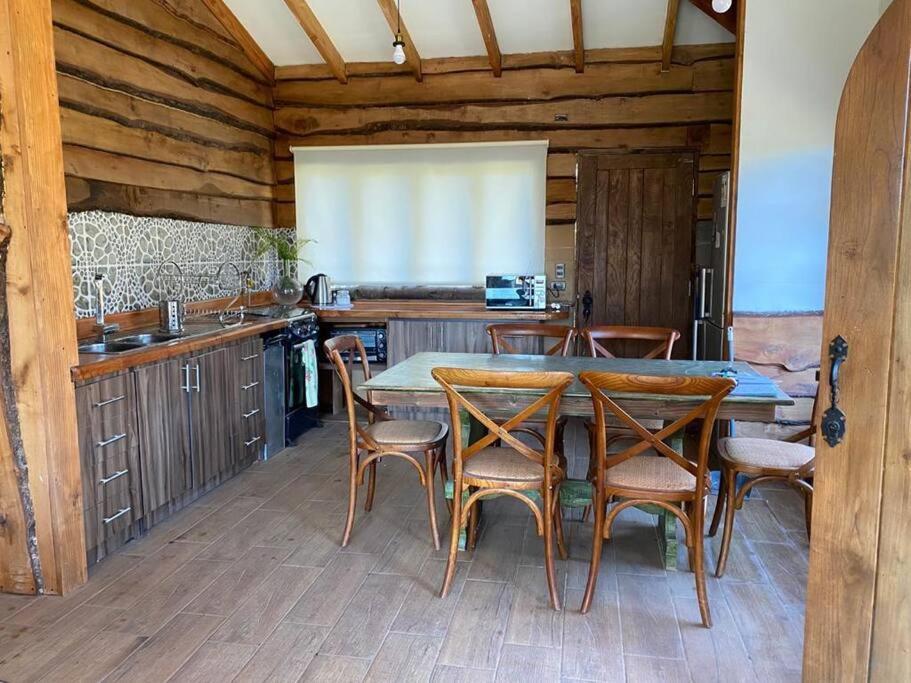Casa Familiar A Orilla De Laguna *